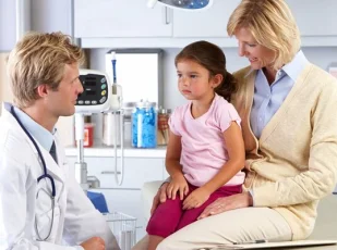 ребенок на приеме у врача